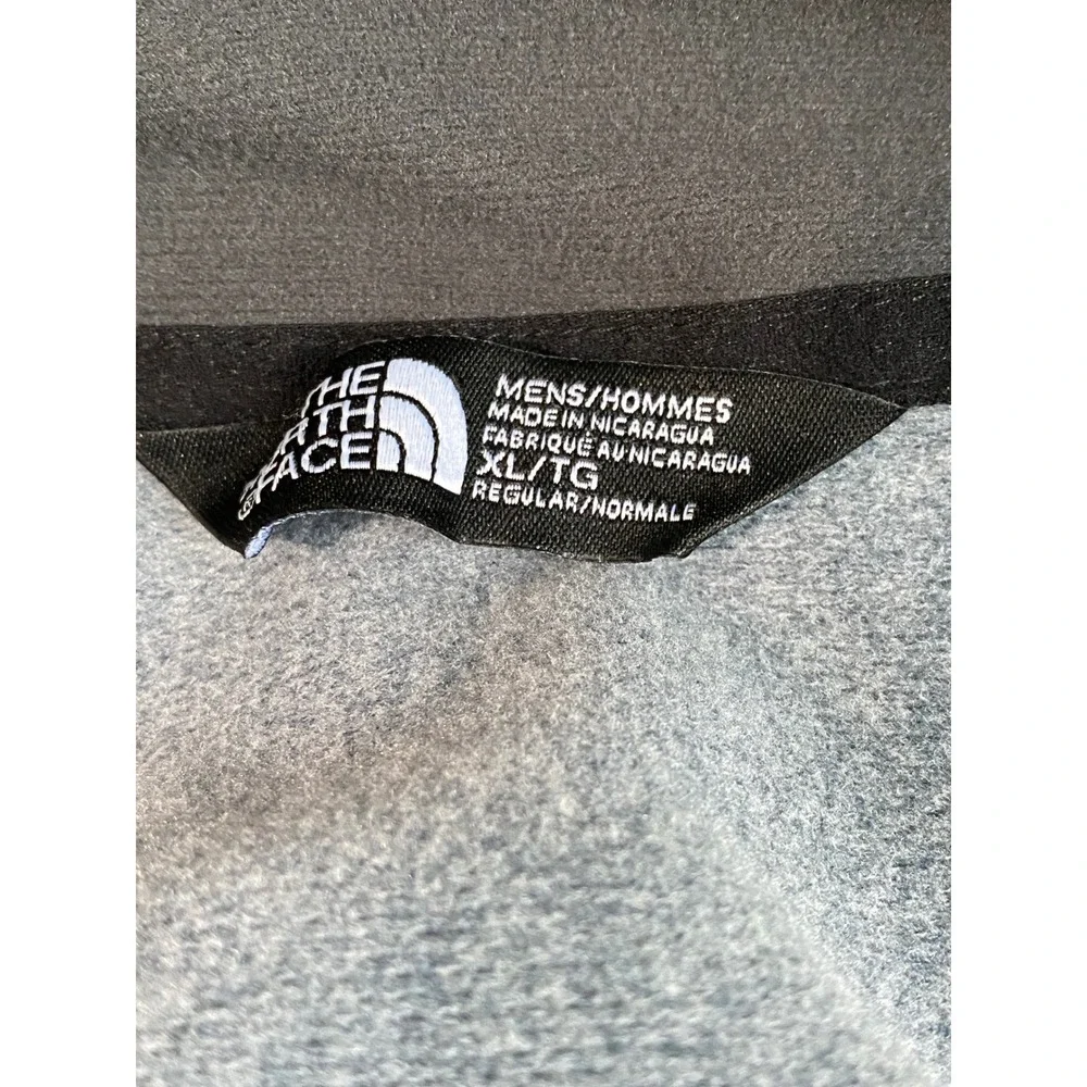 The North Face Mens XL Gray Lime Green 1/4 Zip Fleece Pullover 1/4 zip